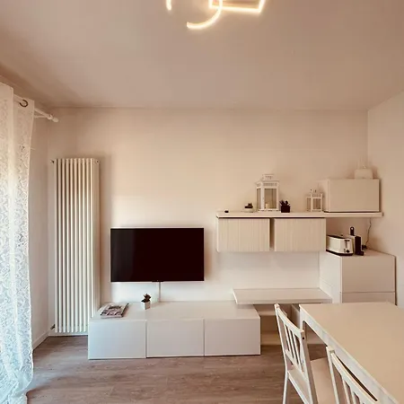 Daire Casa Al Leone D'oro *