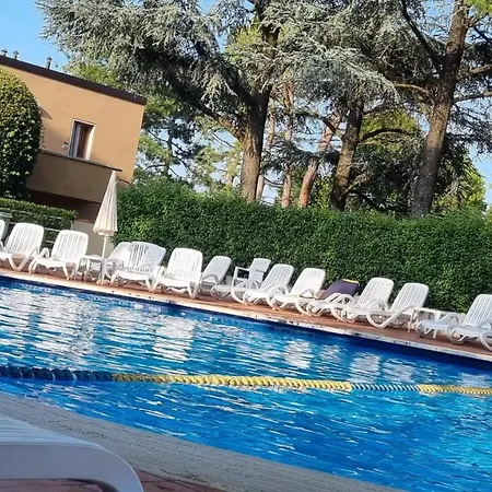 Casa Al Leone D'oro Apartment *
