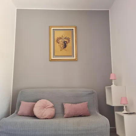 Casa Al Leone D'oro Apartment *