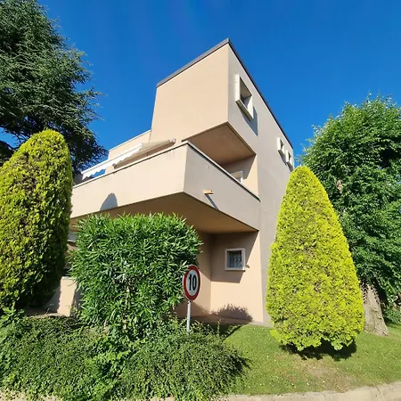 Casa Al Leone D'oro Apartment